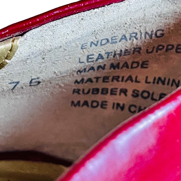 Poetic License Endearing Red Patent Leather Calf Hair Wedge Sz 7.5 - Picture 10 of 10